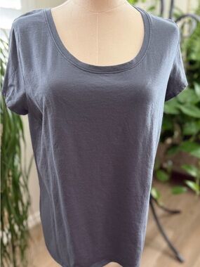 Women's Classic Scoop Neck Tee - Slate Blue
